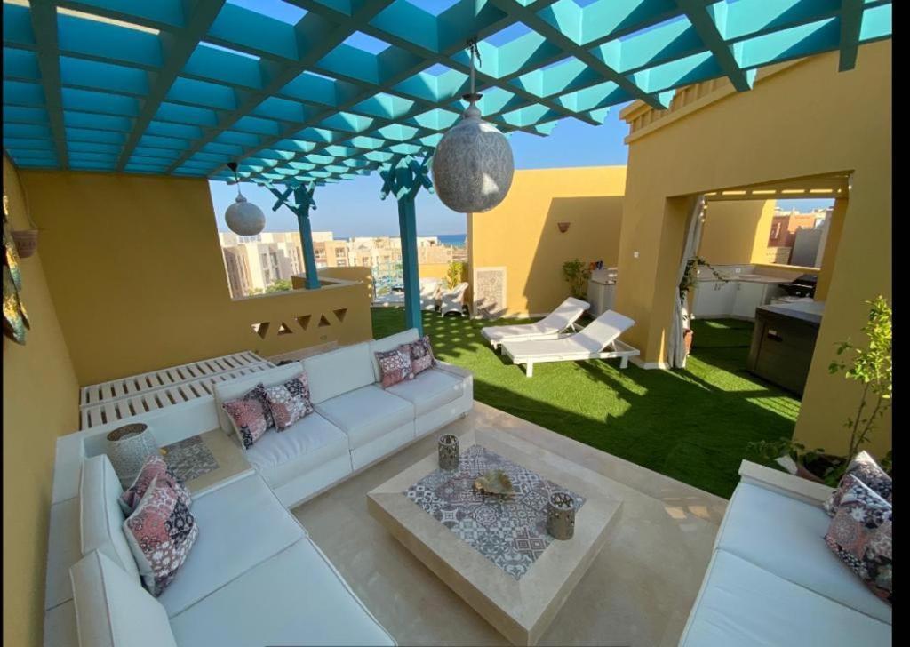Heated Jacuzzi 2Br Apartment On Yacht View Hurghada Luaran gambar
