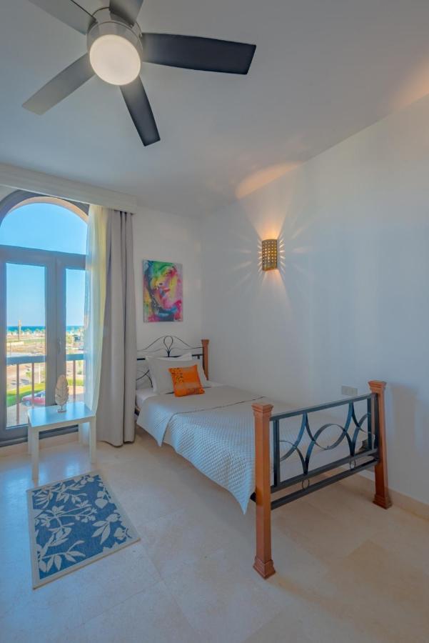 Heated Jacuzzi 2Br Apartment On Yacht View Hurghada Luaran gambar