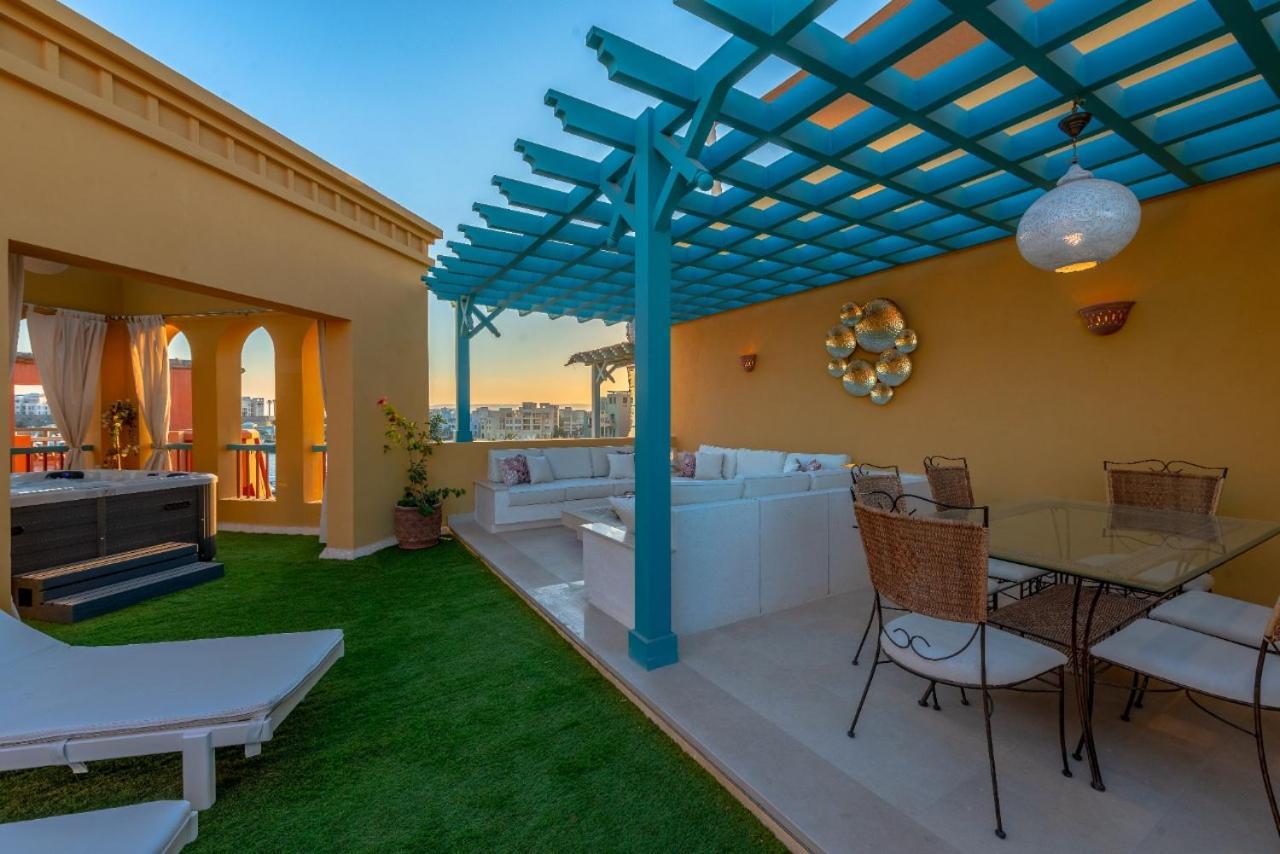 Heated Jacuzzi 2Br Apartment On Yacht View Hurghada Luaran gambar